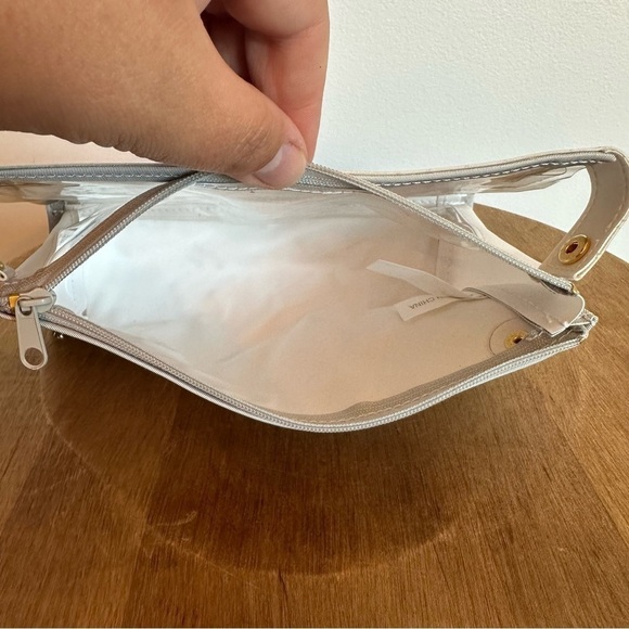 Vintage Christian Dior Parfume Bag Makeup Case Toiletry Kit Clutch Light  Grey - Picture 12 of 15